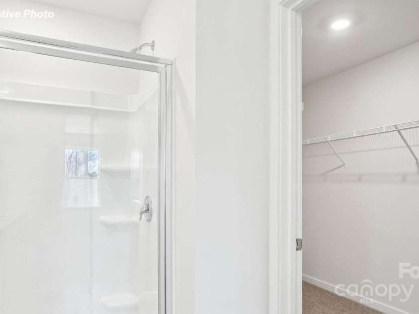 3805 Coleman Drive, Charlotte, NC 28215.  MLS# CAR4294502, YatesRealty ID 33340. 