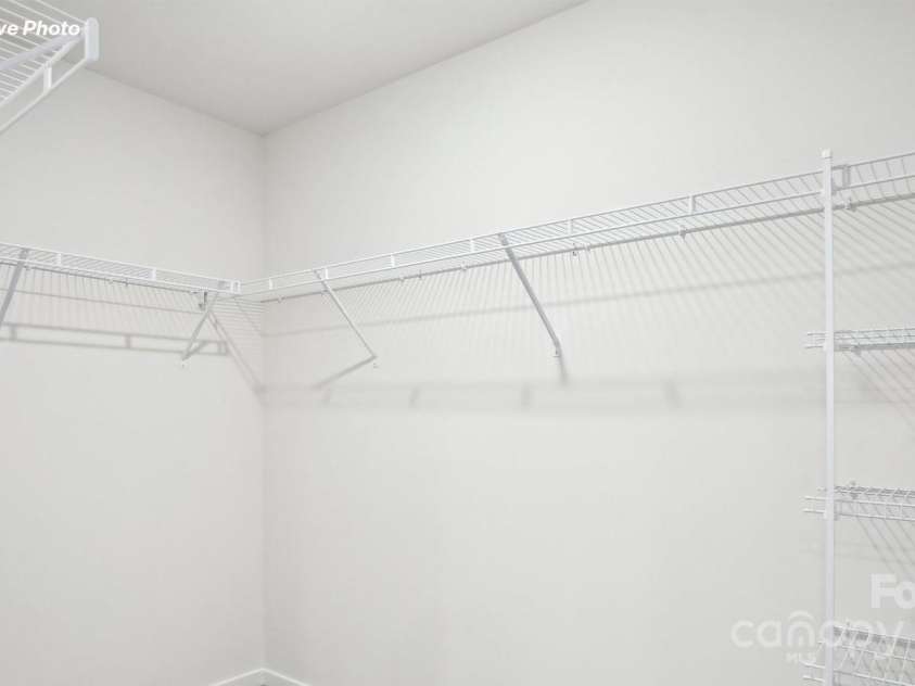 3805 Coleman Drive, Charlotte, NC 28215.  MLS# CAR4294502, YatesRealty ID 33340. 