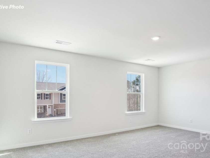 3805 Coleman Drive, Charlotte, NC 28215.  MLS# CAR4294502, YatesRealty ID 33340. 