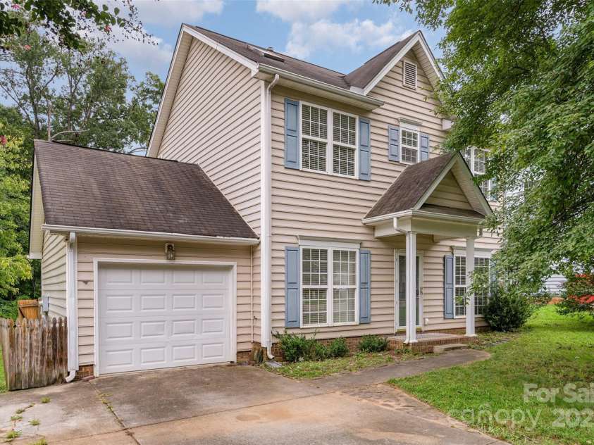 210 Devon Forest Drive, Mooresville, NC 28115.  MLS# CAR4293435, YatesRealty ID 33341. 