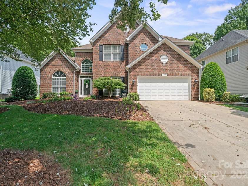 13325 Fremington Road, Huntersville, NC 28078.  MLS# CAR4291022, YatesRealty ID 33342. 