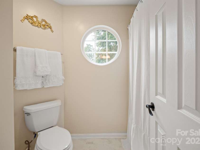 13325 Fremington Road, Huntersville, NC 28078.  MLS# CAR4291022, YatesRealty ID 33342. 