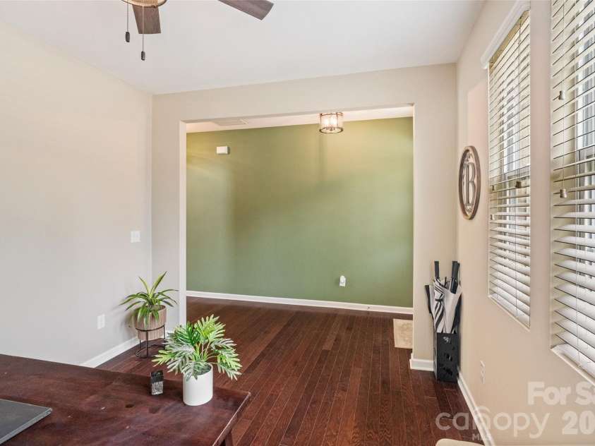 1401 Kings Grove Drive, York, SC 29745.  MLS# CAR4391337, YatesRealty ID 33342. Dedicated Office