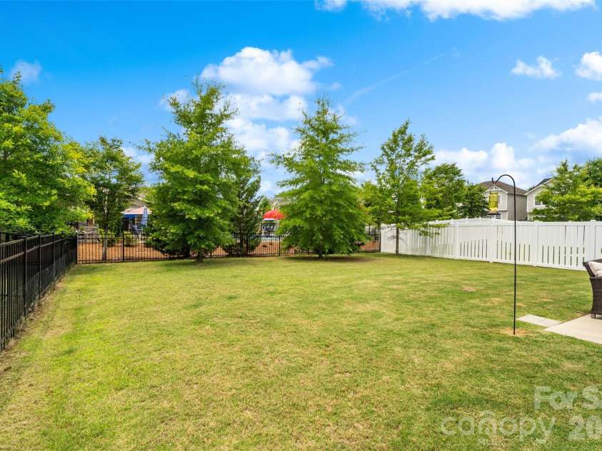 1401 Kings Grove Drive, York, SC 29745.  MLS# CAR4391337, YatesRealty ID 33342. Fully Fenced in Backyard