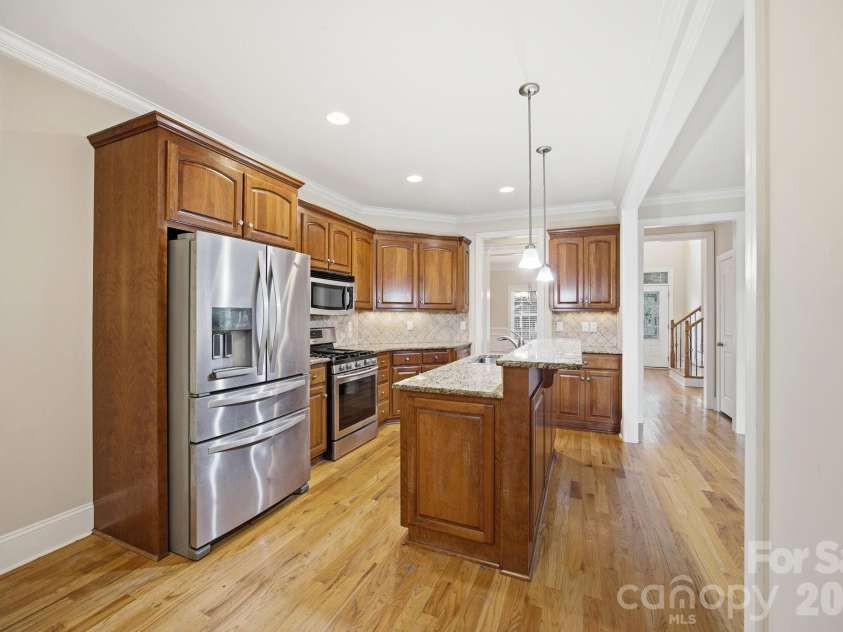 3210 Kelsey Plaza, Kannapolis, NC 28081.  MLS# CAR4384881, YatesRealty ID 33343. 