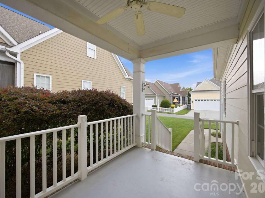 3210 Kelsey Plaza, Kannapolis, NC 28081.  MLS# CAR4384881, YatesRealty ID 33343. 
