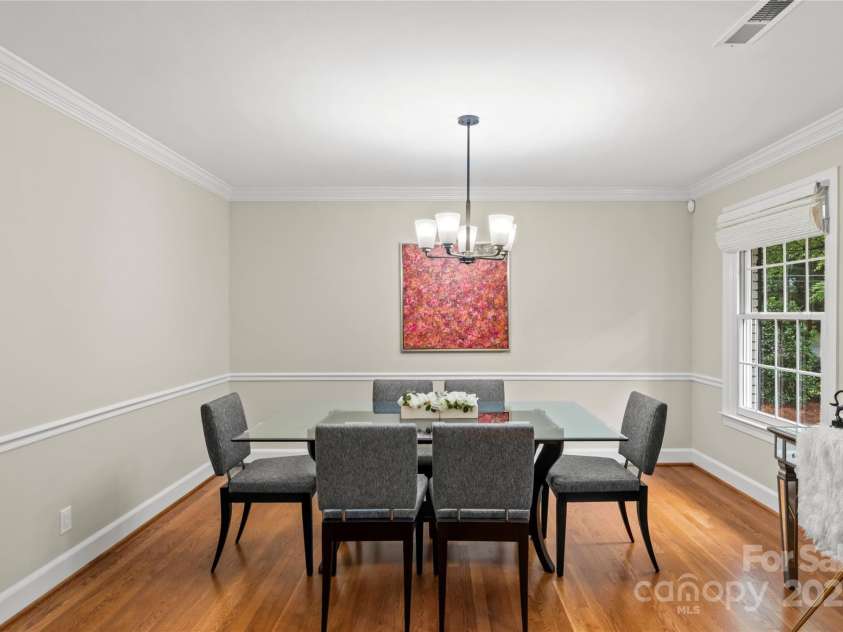 431 Hearthside Drive, Winston Salem, NC 27104.  MLS# CAR4294483, YatesRealty ID 33343. 