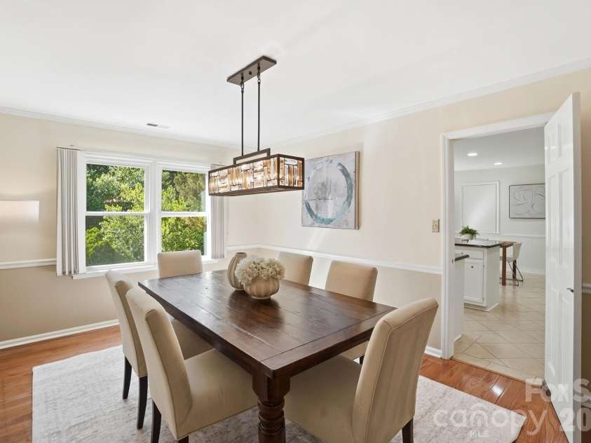 723 Walnut Point Drive, Matthews, NC 28105.  MLS# CAR4391716, YatesRealty ID 33345. Dining Room w/Entry into Kitchen