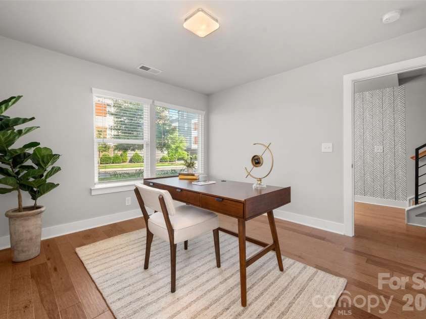2104 Bryant Park Drive, Charlotte, NC 28208.  MLS# CAR4394009, YatesRealty ID 33346. 
