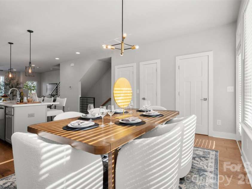 2104 Bryant Park Drive, Charlotte, NC 28208.  MLS# CAR4394009, YatesRealty ID 33346. 