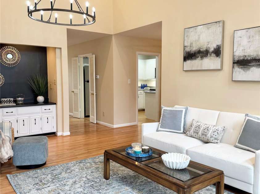 201 Riverview Terrace, Clover, SC 29710.  MLS# CAR4394776, YatesRealty ID 33347. Fresh and Relaxing
