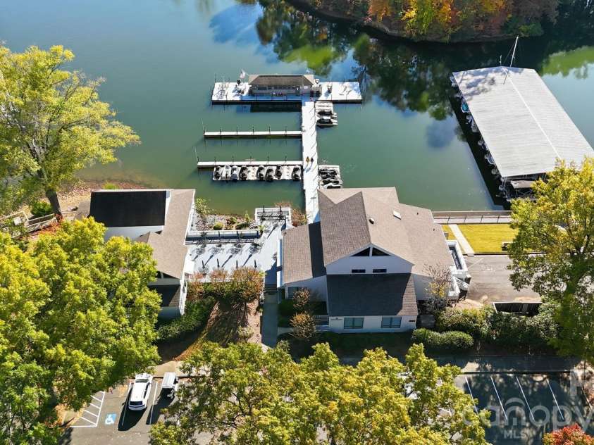 201 Riverview Terrace, Clover, SC 29710.  MLS# CAR4394776, YatesRealty ID 33347. River Hills Marina
