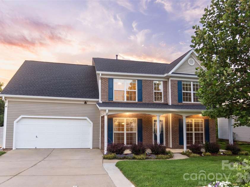 1005 Onotoa Drive, Indian Trail, NC 28079.  MLS# CAR4393563, YatesRealty ID 33348. 