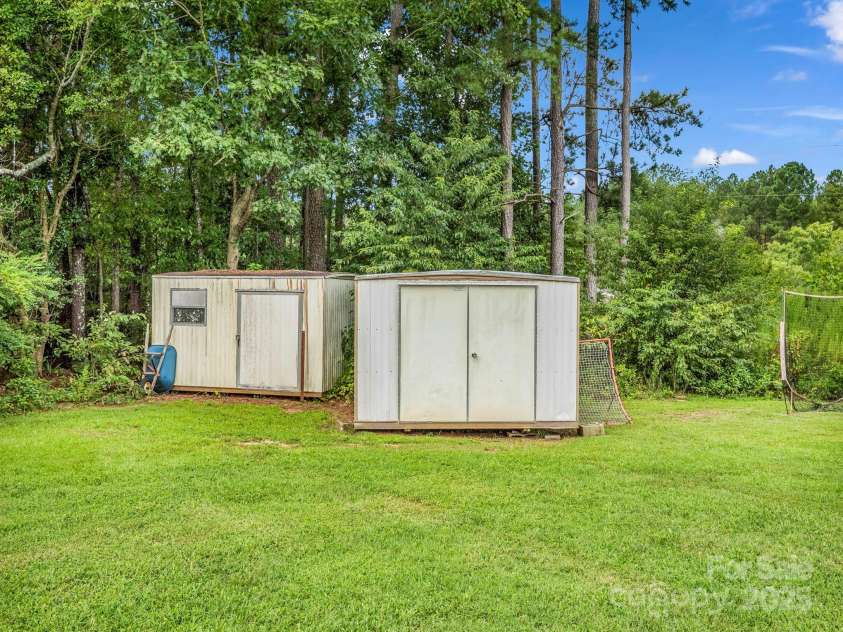 353 Huskey Road, Ellenboro, NC 28040.  MLS# CAR4294555, YatesRealty ID 33349. 