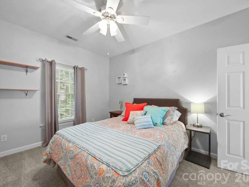 9125 Grove Tree Lane, Huntersville, NC 28078.  MLS# CAR4395954, YatesRealty ID 33349. Bedroom 4