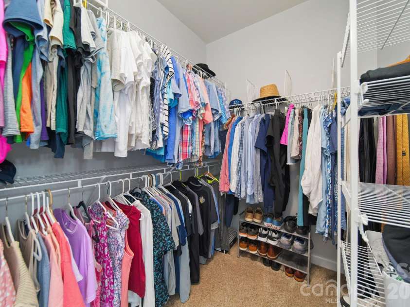 9125 Grove Tree Lane, Huntersville, NC 28078.  MLS# CAR4395954, YatesRealty ID 33349. Primary Closet