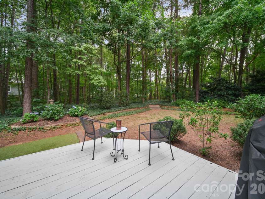 9125 Grove Tree Lane, Huntersville, NC 28078.  MLS# CAR4395954, YatesRealty ID 33349. Separate Deck Area
