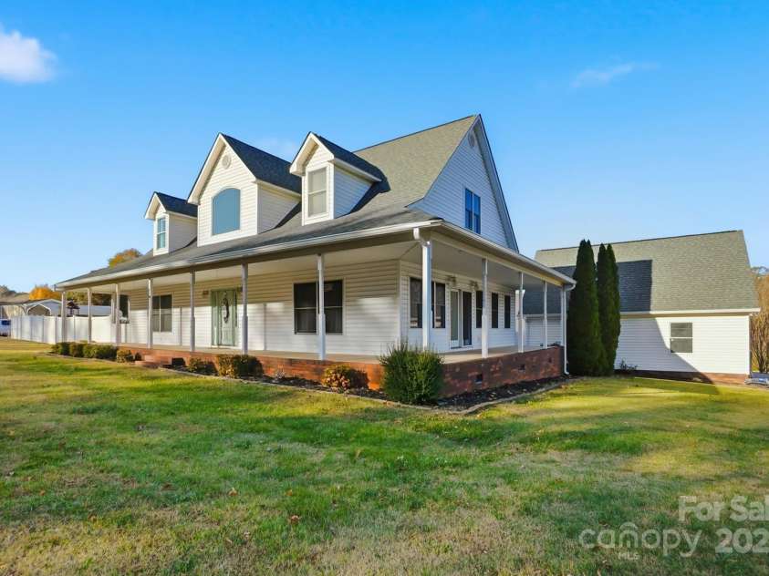 845 Saint Paul Church Road, Salisbury, NC 28146.  MLS# CAR4321804, YatesRealty ID 3335. 