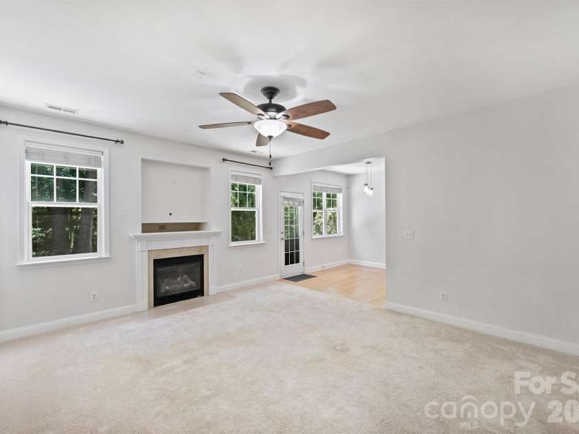 17237 Grand Central Way, Cornelius, NC 28031.  MLS# CAR4396099, YatesRealty ID 33350. 