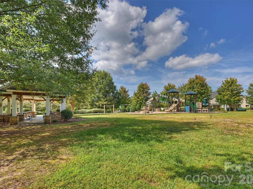 17237 Grand Central Way, Cornelius, NC 28031.  MLS# CAR4396099, YatesRealty ID 33350. 