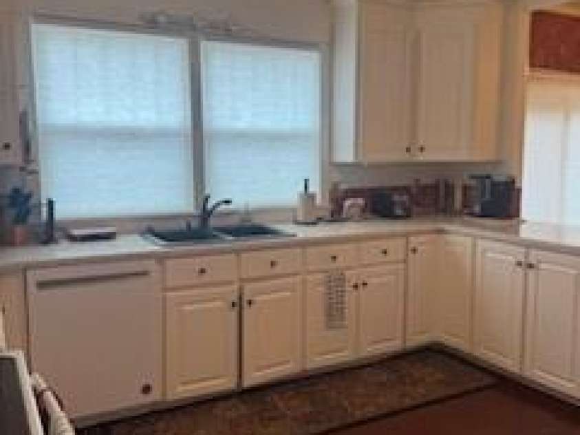 283 Maple Street, Rutherfordton, NC 28139.  MLS# CAR4294577, YatesRealty ID 33351. 