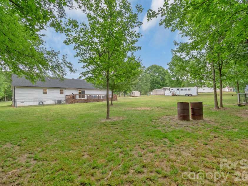 7209 Landsford Road, Monroe, NC 28112.  MLS# CAR4396350, YatesRealty ID 33353. 
