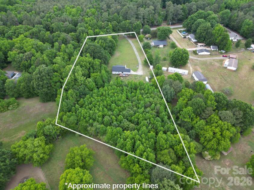 7209 Landsford Road, Monroe, NC 28112.  MLS# CAR4396350, YatesRealty ID 33353. 