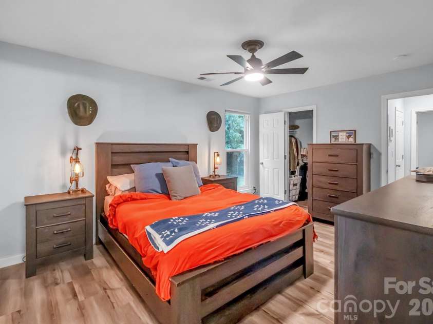 7209 Landsford Road, Monroe, NC 28112.  MLS# CAR4396350, YatesRealty ID 33353. Primary Ensuite