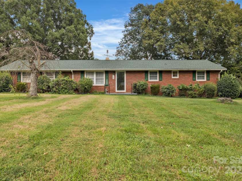 76 Eastview Court, Taylorsville, NC 28681.  MLS# CAR4293905, YatesRealty ID 33353. 