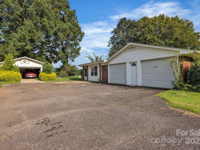 76 Eastview Court, Taylorsville, NC 28681.  MLS# CAR4293905, YatesRealty ID 33353. 