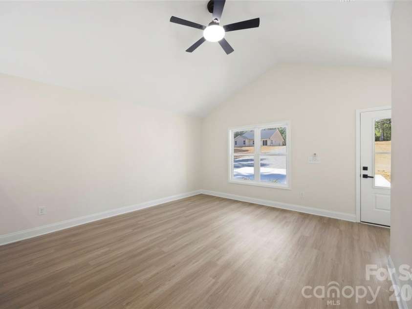 204 Knollwood Circle, Albemarle, NC 28001.  MLS# CAR4397126, YatesRealty ID 33355. 