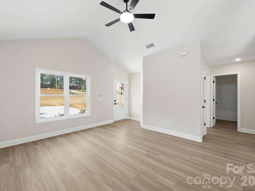 204 Knollwood Circle, Albemarle, NC 28001.  MLS# CAR4397126, YatesRealty ID 33355. 