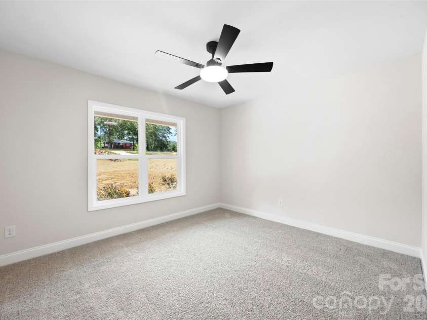 204 Knollwood Circle, Albemarle, NC 28001.  MLS# CAR4397126, YatesRealty ID 33355. 