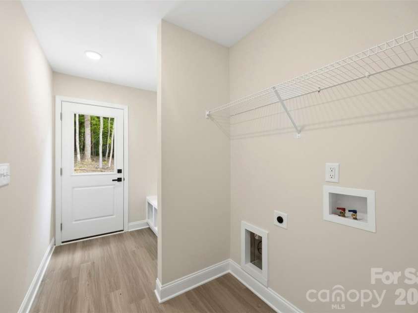 204 Knollwood Circle, Albemarle, NC 28001.  MLS# CAR4397126, YatesRealty ID 33355. 