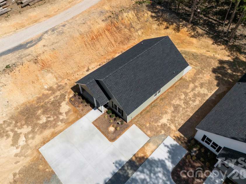 204 Knollwood Circle, Albemarle, NC 28001.  MLS# CAR4397126, YatesRealty ID 33355. 
