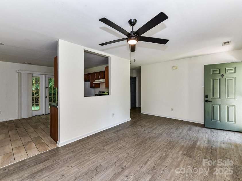 12224 Lullingstone Road, Pineville, NC 28134.  MLS# CAR4294016, YatesRealty ID 33356. 