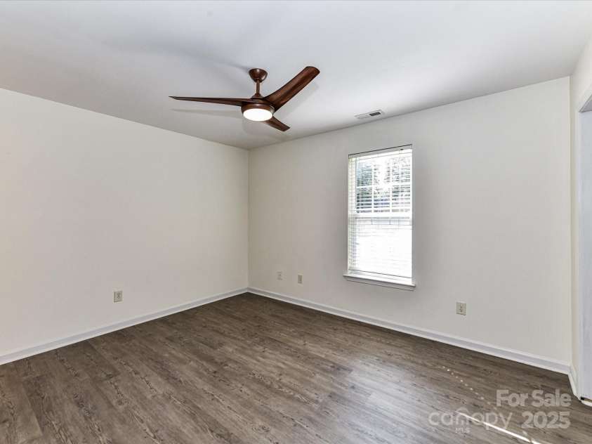 12224 Lullingstone Road, Pineville, NC 28134.  MLS# CAR4294016, YatesRealty ID 33356. 