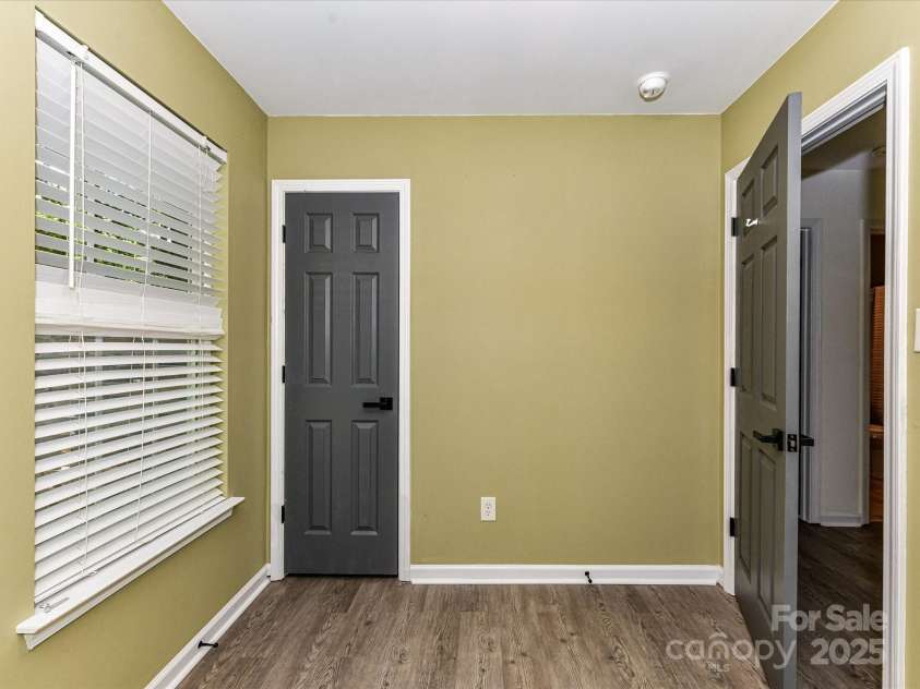 12224 Lullingstone Road, Pineville, NC 28134.  MLS# CAR4294016, YatesRealty ID 33356. 