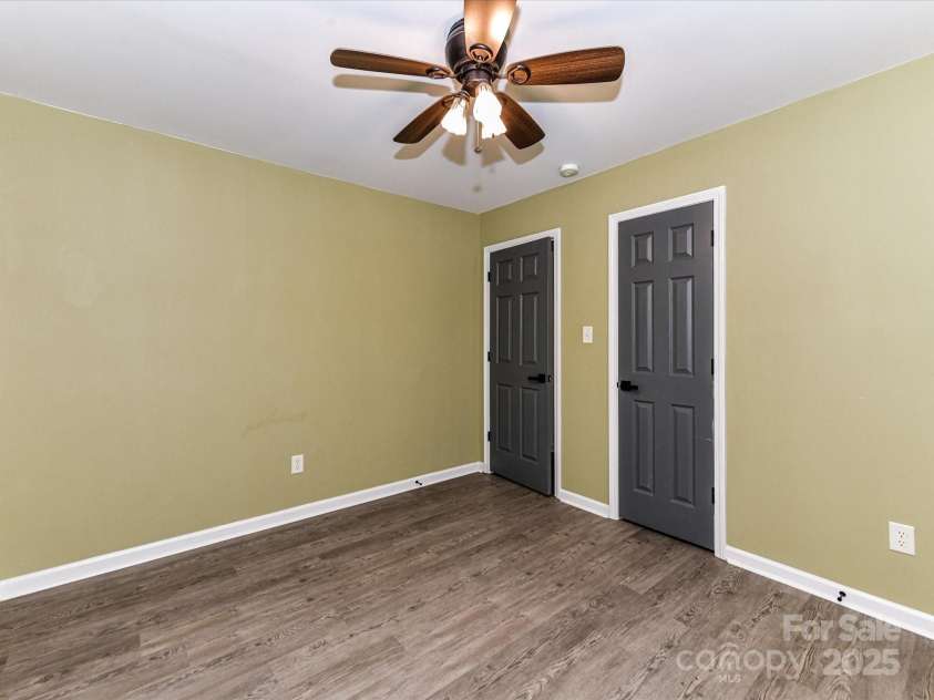 12224 Lullingstone Road, Pineville, NC 28134.  MLS# CAR4294016, YatesRealty ID 33356. 