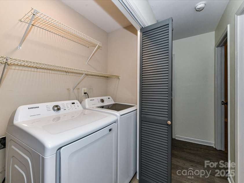 12224 Lullingstone Road, Pineville, NC 28134.  MLS# CAR4294016, YatesRealty ID 33356. 