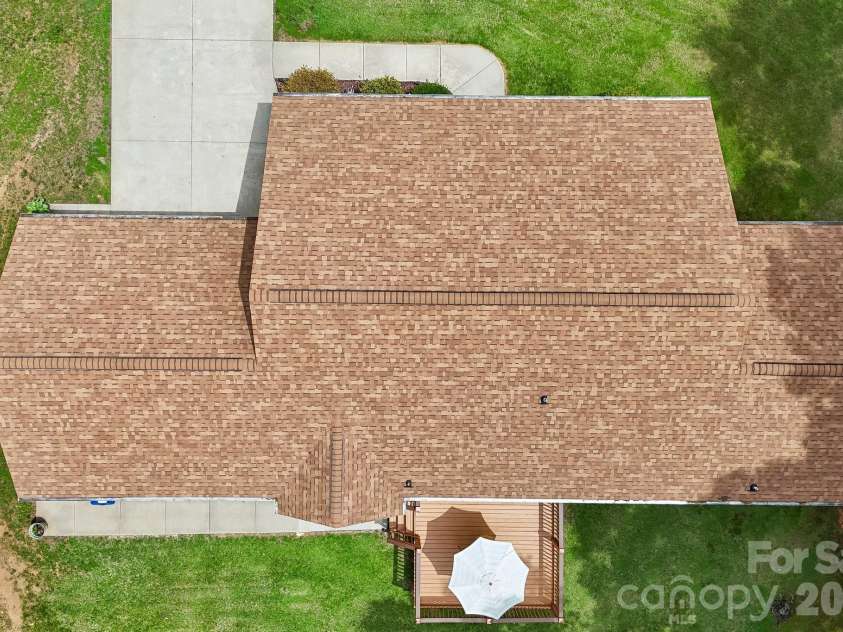 250 Rumple Hill Drive, Statesville, NC 28677.  MLS# CAR4394560, YatesRealty ID 33357. 