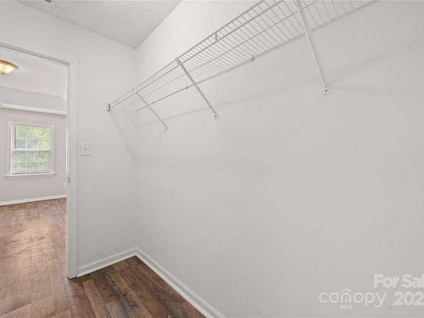 3308 Oberlin Lane, Charlotte, NC 28262.  MLS# CAR4293789, YatesRealty ID 33359. 