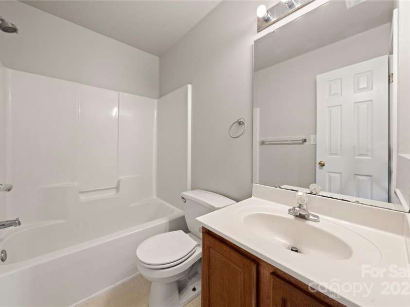 3308 Oberlin Lane, Charlotte, NC 28262.  MLS# CAR4293789, YatesRealty ID 33359. 