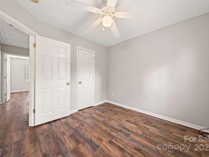 3308 Oberlin Lane, Charlotte, NC 28262.  MLS# CAR4293789, YatesRealty ID 33359. 