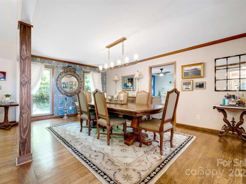 1104 High Vista Drive, Mills River, NC 28759.  MLS# CAR4287217, YatesRealty ID 3336. 