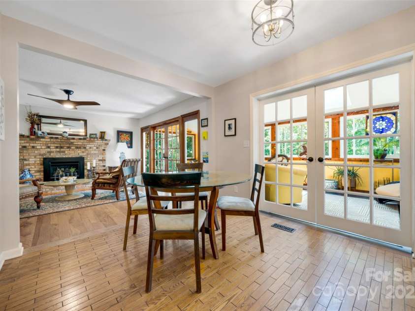 1104 High Vista Drive, Mills River, NC 28759.  MLS# CAR4287217, YatesRealty ID 3336. 