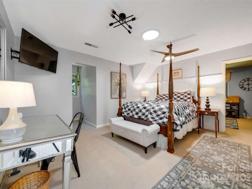 1104 High Vista Drive, Mills River, NC 28759.  MLS# CAR4287217, YatesRealty ID 3336. 