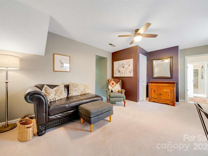 1104 High Vista Drive, Mills River, NC 28759.  MLS# CAR4287217, YatesRealty ID 3336. 