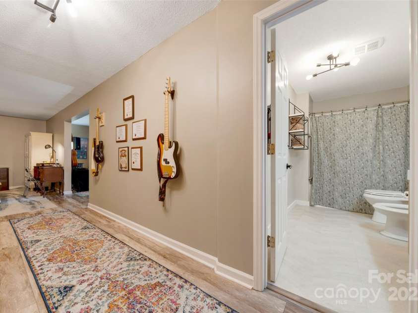 1104 High Vista Drive, Mills River, NC 28759.  MLS# CAR4287217, YatesRealty ID 3336. 