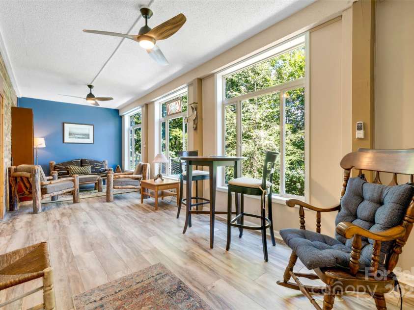 1104 High Vista Drive, Mills River, NC 28759.  MLS# CAR4287217, YatesRealty ID 3336. 